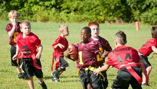 开云体育网址-世界青少年水上滑板锦标赛震撼来袭，水上滑板初学者开始怎么练